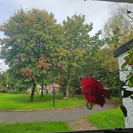 Red Rose Self Catering Holiday home Longford